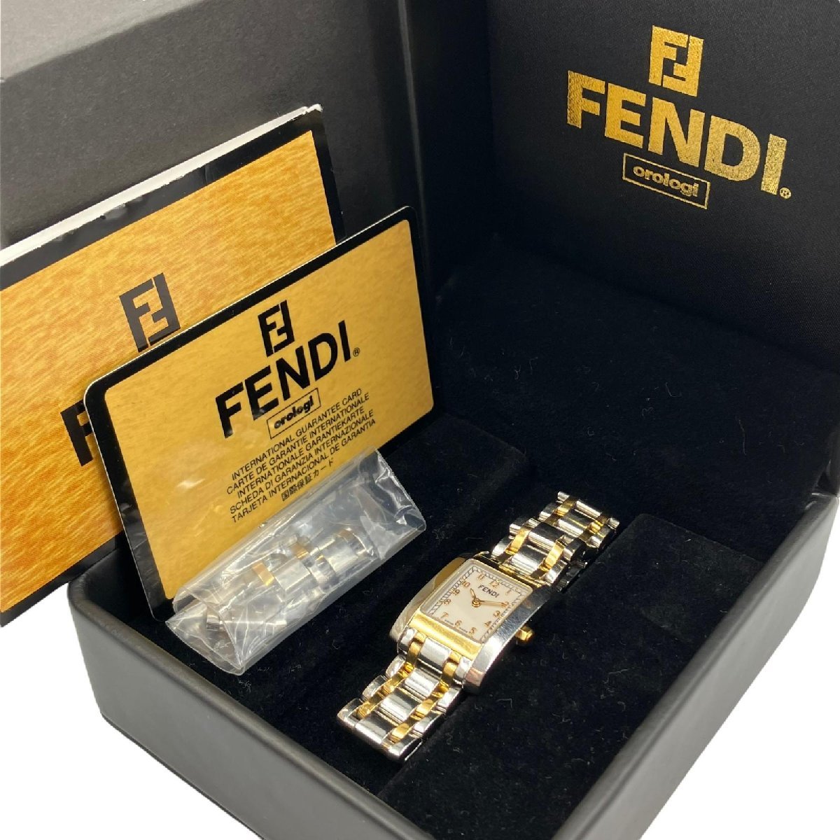 稼働品FENDI フェンディ 6000L オロロジ スクエア レディース 稼働品FENDI フェンディ 6000L オロロジ スクエア レディース