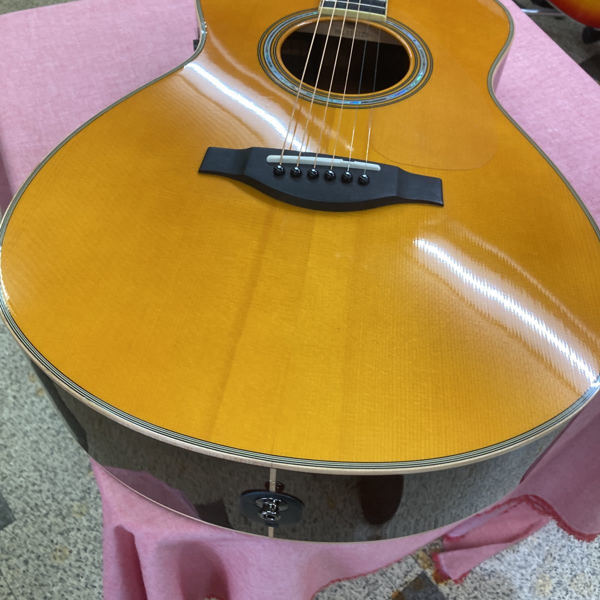 【極美品】YAMAHA LS-TA トランスアコースティック ほぼ未使用 極美品YAMAHA LS-TA トランスアコースティック ほぼ未使用
