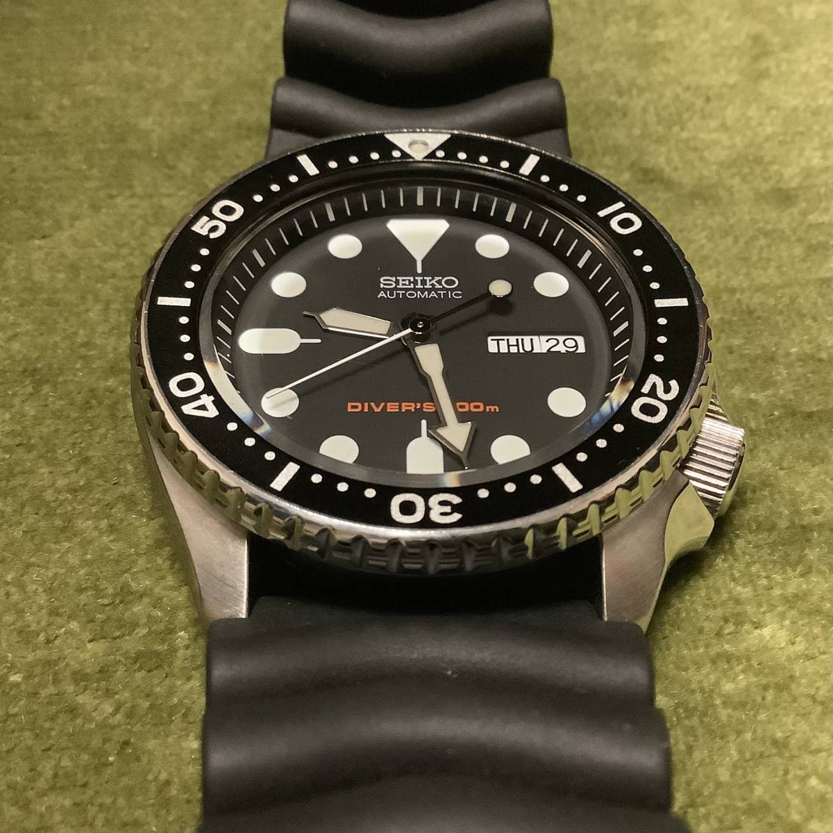 廃番SKX007K1美品ブラックボーイ機械式ダイバーズウォッチ7S26-0020 