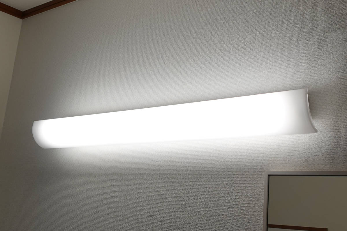 パナソニック製 LEDブラケット照明 温白色 LGB81734 LB1 美ルック 