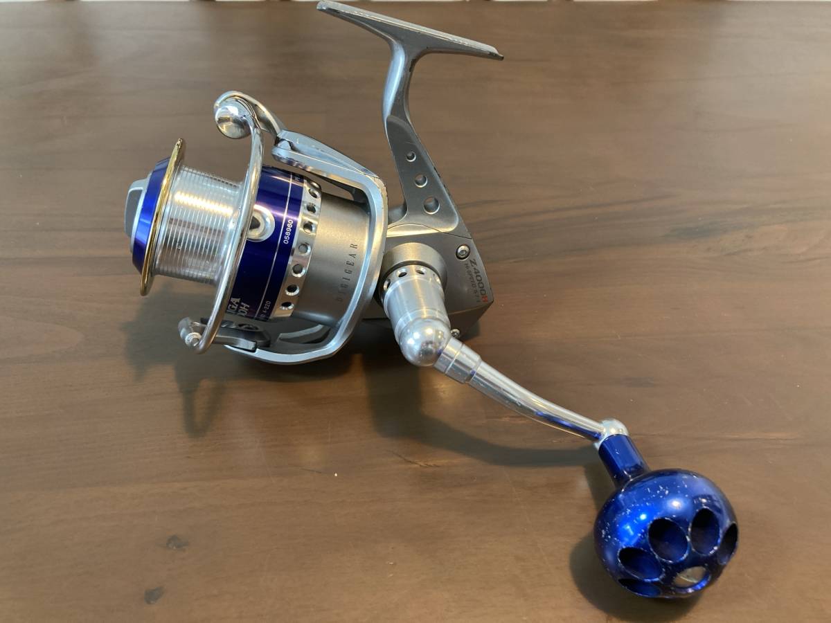 Daiwa ソルティガz SALTIGA Z4000H スピニングリール ダイワ ソルティガZ 4000H DAIWA SALTIGA スピニングリール 中古品