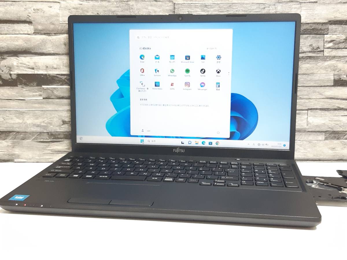 2023年製★未使用に近い★Windows11★富士通★第11世代 Celeron 6305★爆速SSD(PCIe)★メモリ16GB★Webカメラ/USB3.2/Wi-Fi 6★Office2019_1