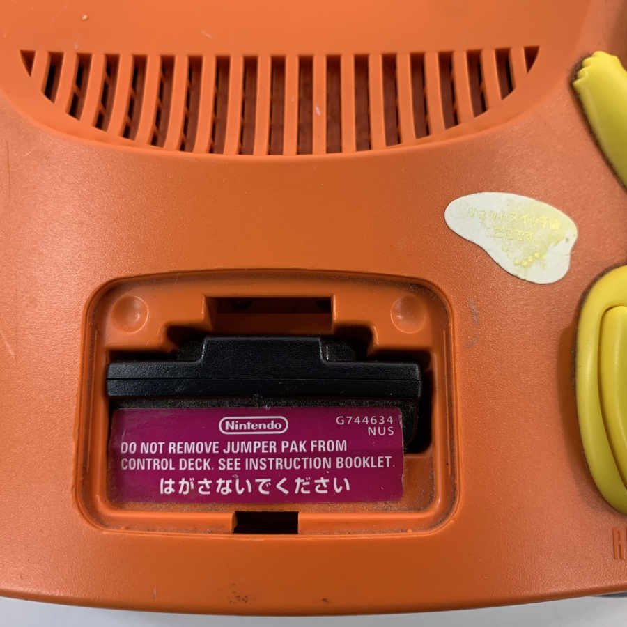 【動作品】NINTENDO NUS-101 64 ピカチュウ バージョン 任天堂 ロクヨン ※動作/状態説明あり ＊1週間保証【福岡】 NUS-101 ピカチュウ ピカチュウバージョン 中古 箱あり バージョン