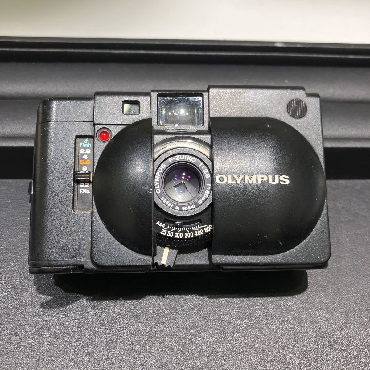 ジャンク OLYMPUS XA コンパクトフィルムカメラ 通電のみ確認 55
