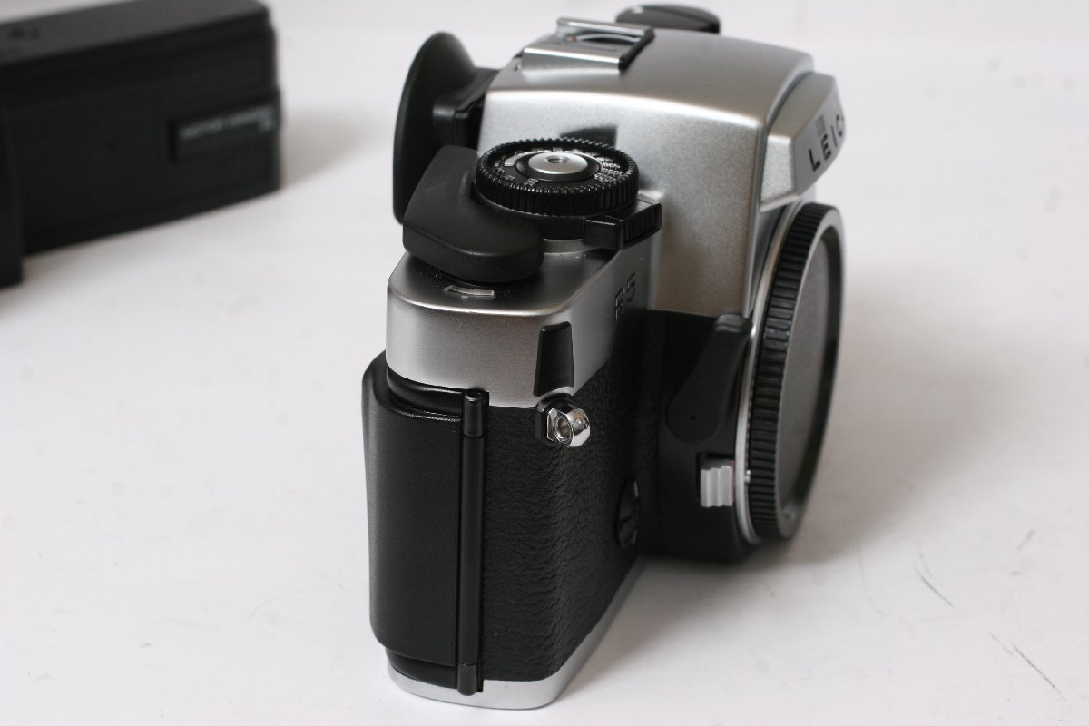 ☆1円～中古良品☆LEICA・ライカ R5シルバー/ワインダーR付ボディ！ R5