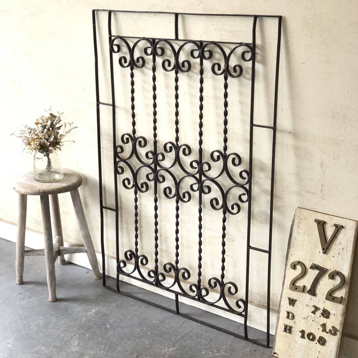 V272♪W78×H108♪大型アンティーク鉄フェンス ガーデニング シャビーな古い鉄柵 ラティス アイアン ビンテージ ゲート 庭園 さかな ftg