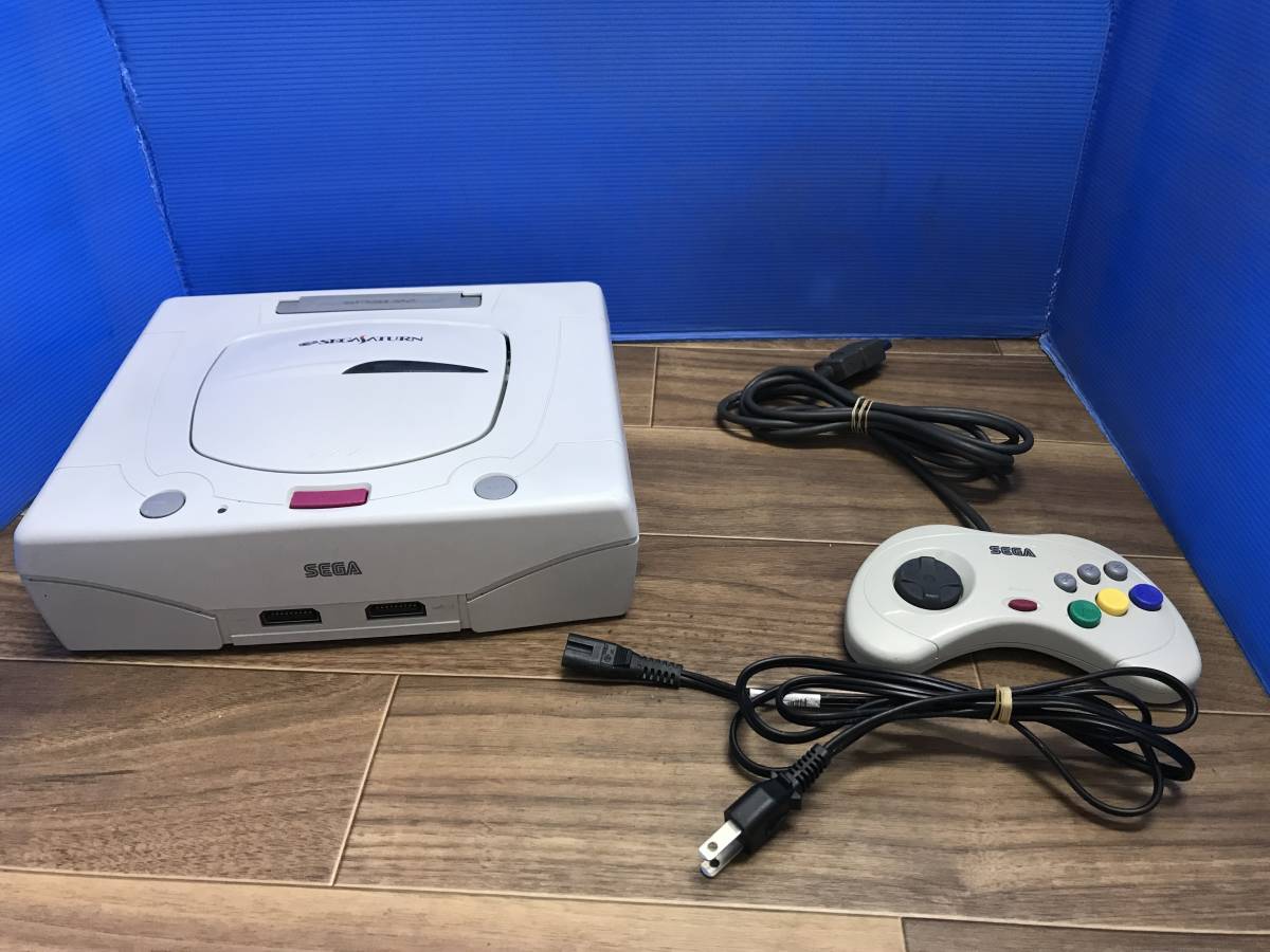 セガサターン HST-3220 SEGA 本体⁄カセット8個 セガ ホワイト 0408 白