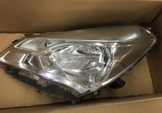 ヴィッツ 左ヘッドライト ビィッツ 左ヘッドライトになります 【公式通販】
