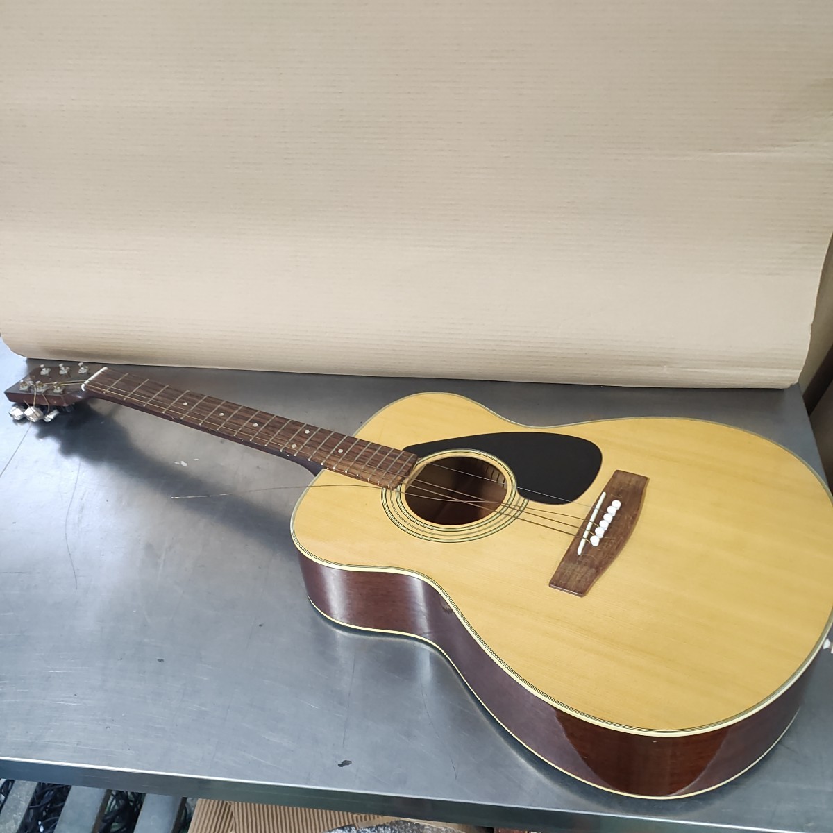 YAMAHA アコースティックギター レフティ ソフトケース付き YAMAHA