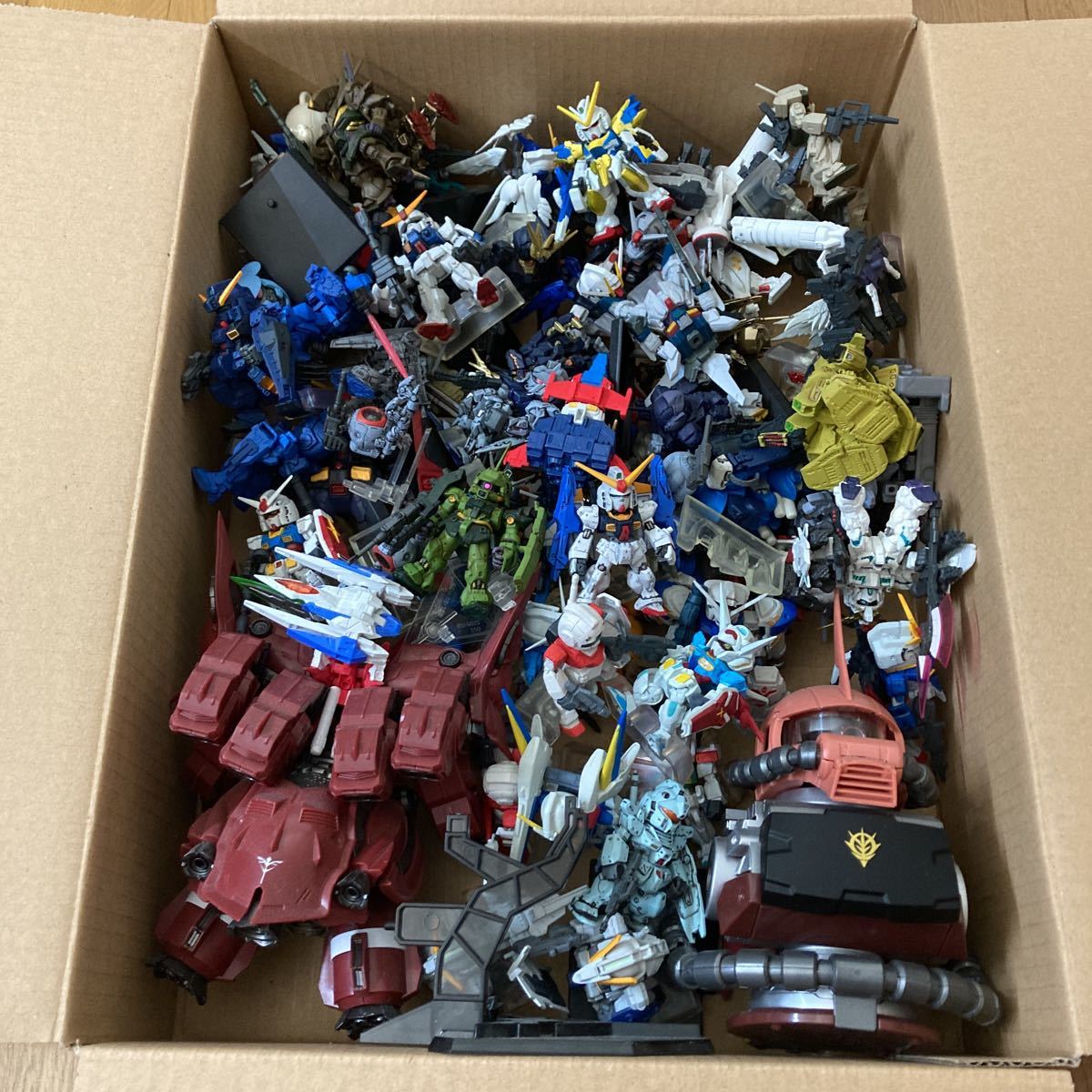 ガンダム コンバージ ザクヘッド 箱詰めジャンク GUNDAM CONVERGE