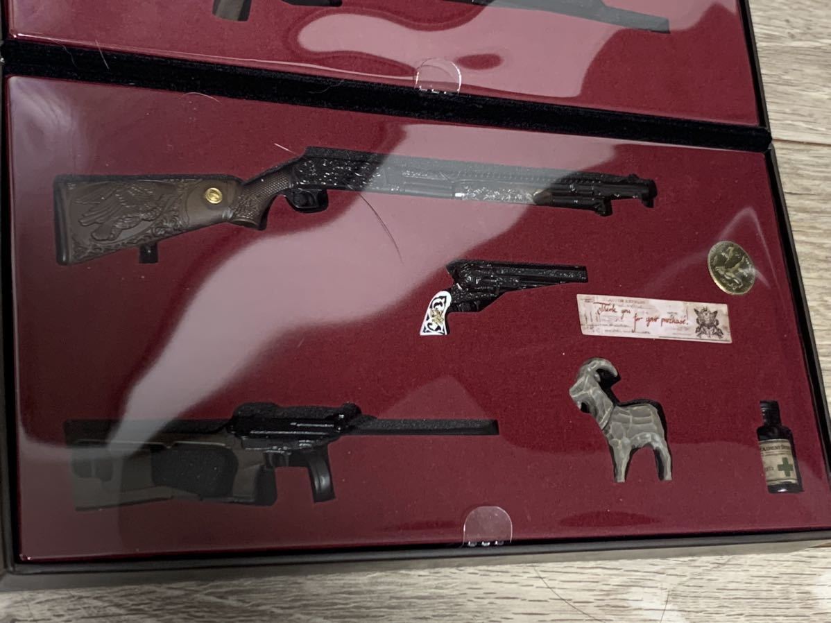 バイオハザードヴィレッジ Equipment Miniatures 1/6 ミニチュア