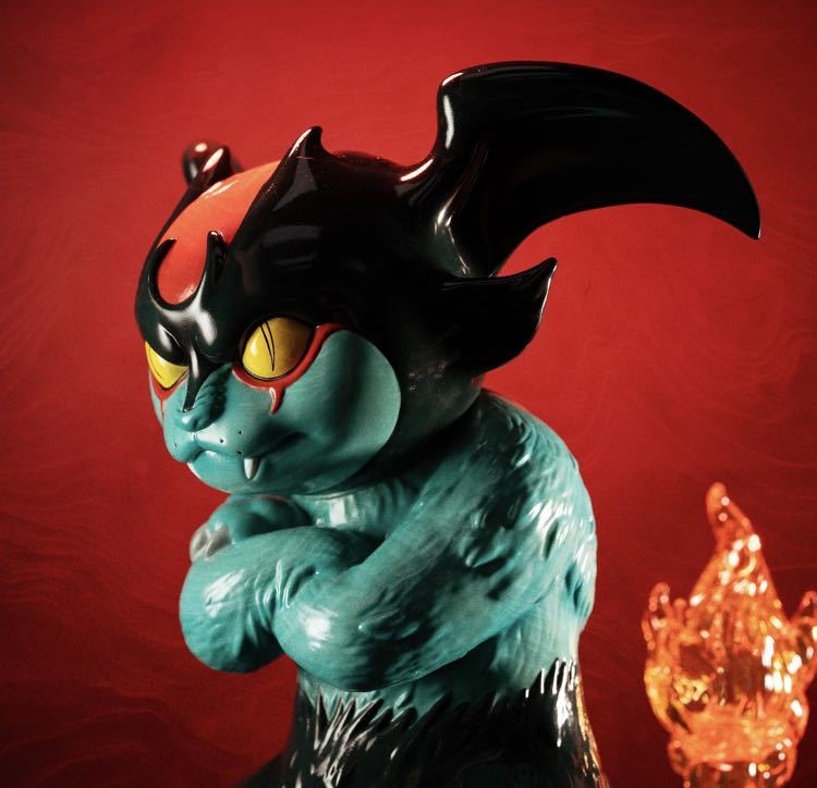 デビルニャン DEVILNYAN (GID Blue Ver.) 蓄光 ソフビ デビルニャン DEVILNYAN (GID Blue Ver.) 蓄光 ソフビ