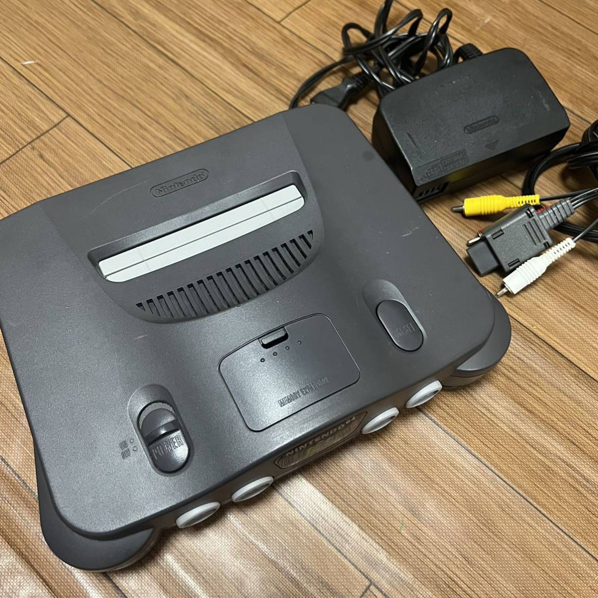 本体 0 ニンテンドー64 NINTENDO 64コントローラー コントローラー