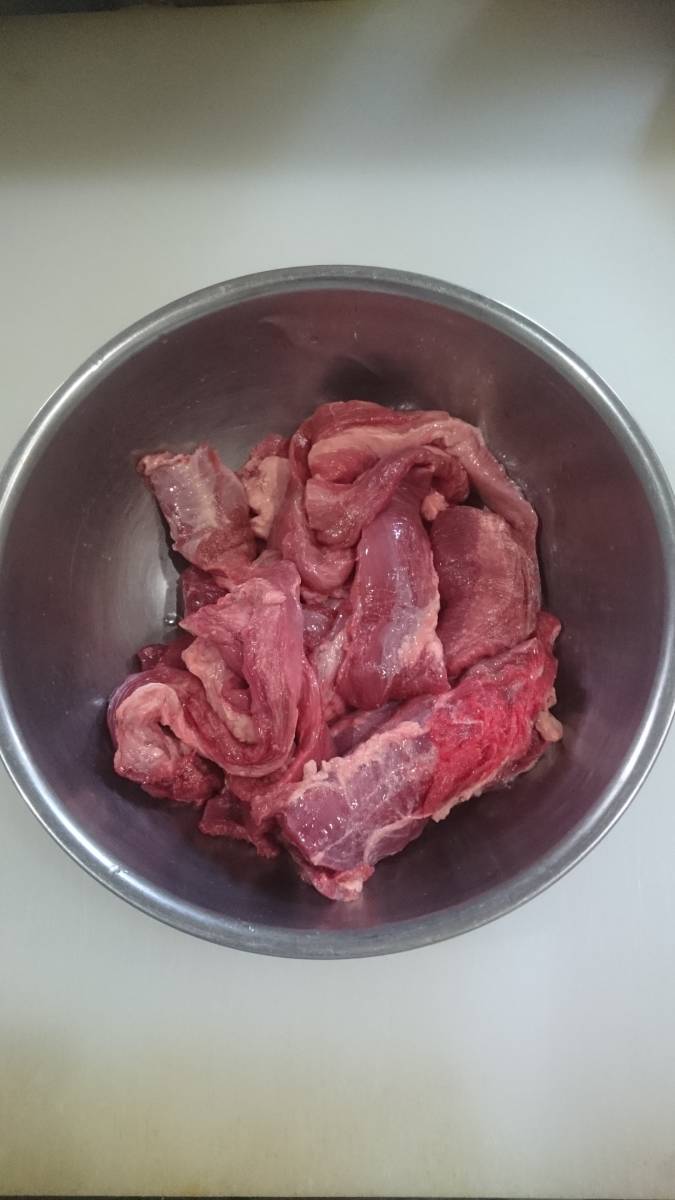 牛タン 牛タン下 焼肉などに 3.8キロあります