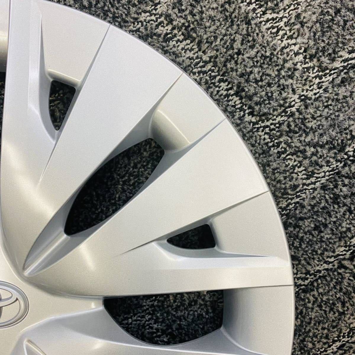 新車外し トヨタ ヤリス ホイールキャップ ホイールカバー 14インチ 