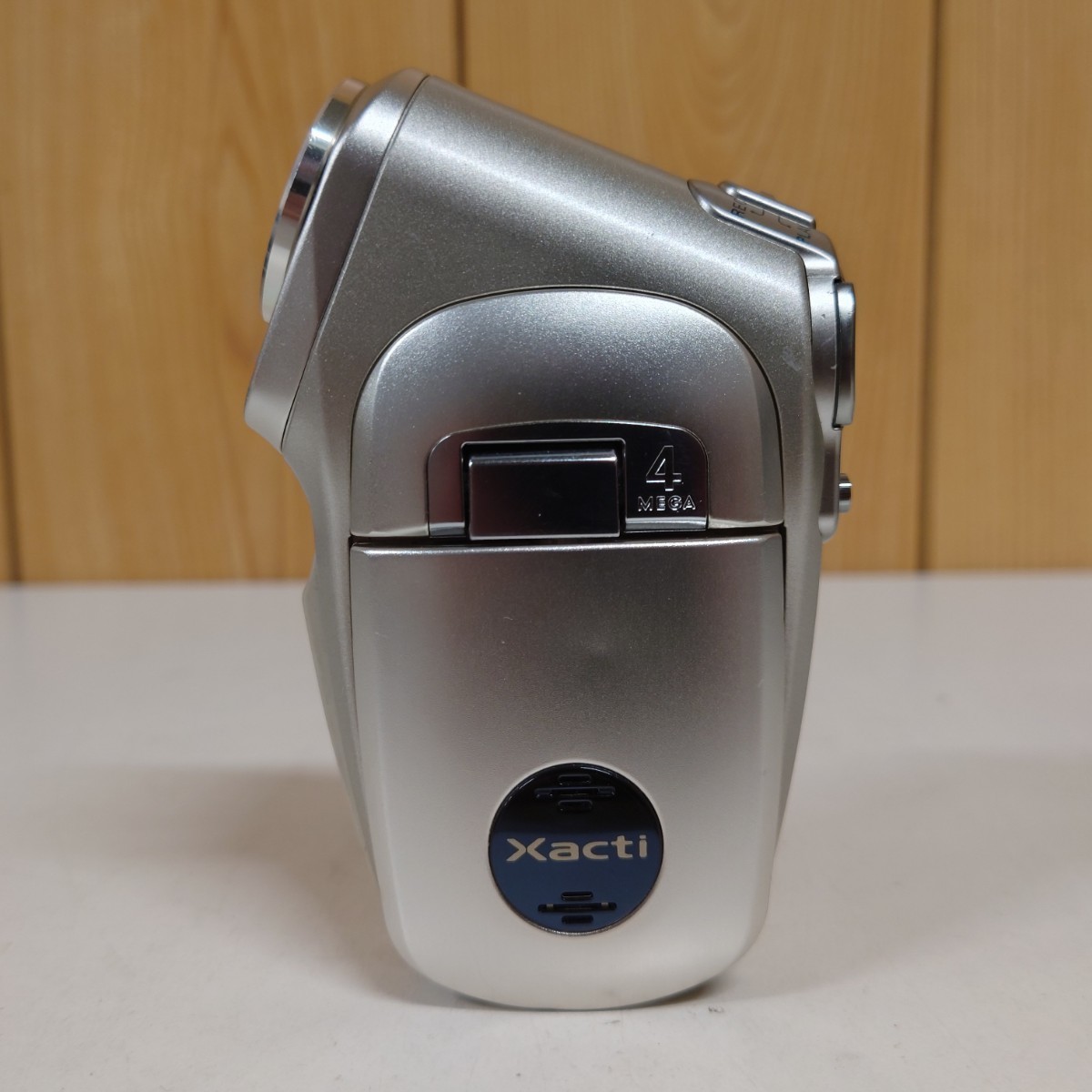 1円~【動作未確認】サンヨー SANYO ザクティ Xacti デジタルムービー DIGITAL MOVIE C4 f=5.8-33.8mm 1:3.5-3.7 ビデオカメラ G120521