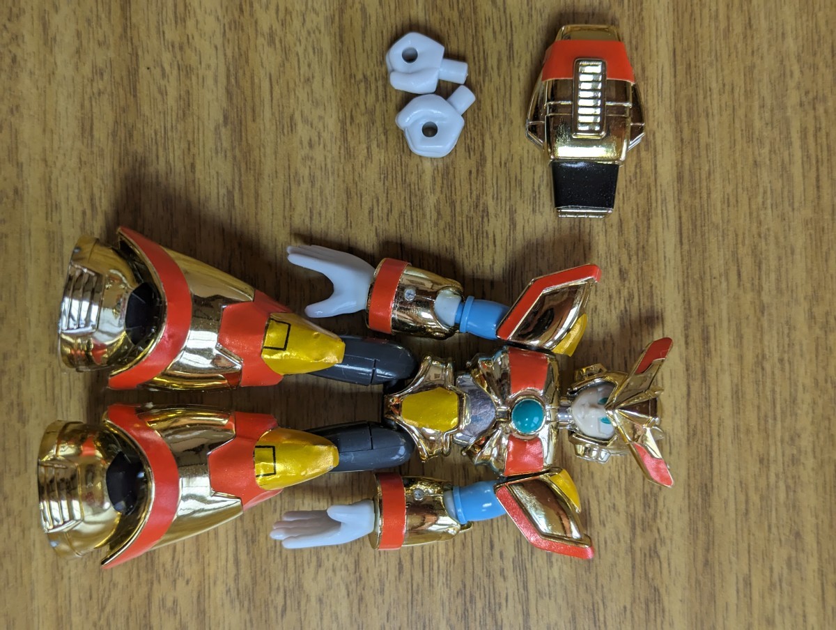 ロックマンX メガアーマー ゴールドメッキバージョン　限定　フィギュア　ロックマンX3