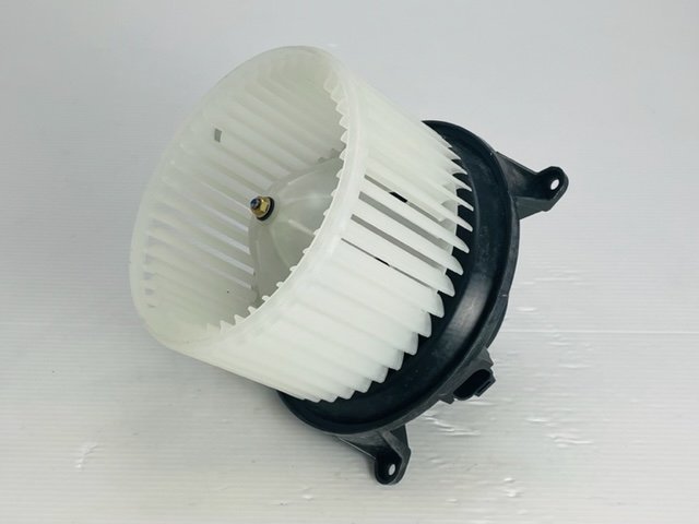【100%新品，安い】 03 07 ハマーH2 ブロアモーター フロント(シボレー用)｜売買されたオークション情報、yahooの商品情報をアーカイブ公開 - オークファン シボレー用