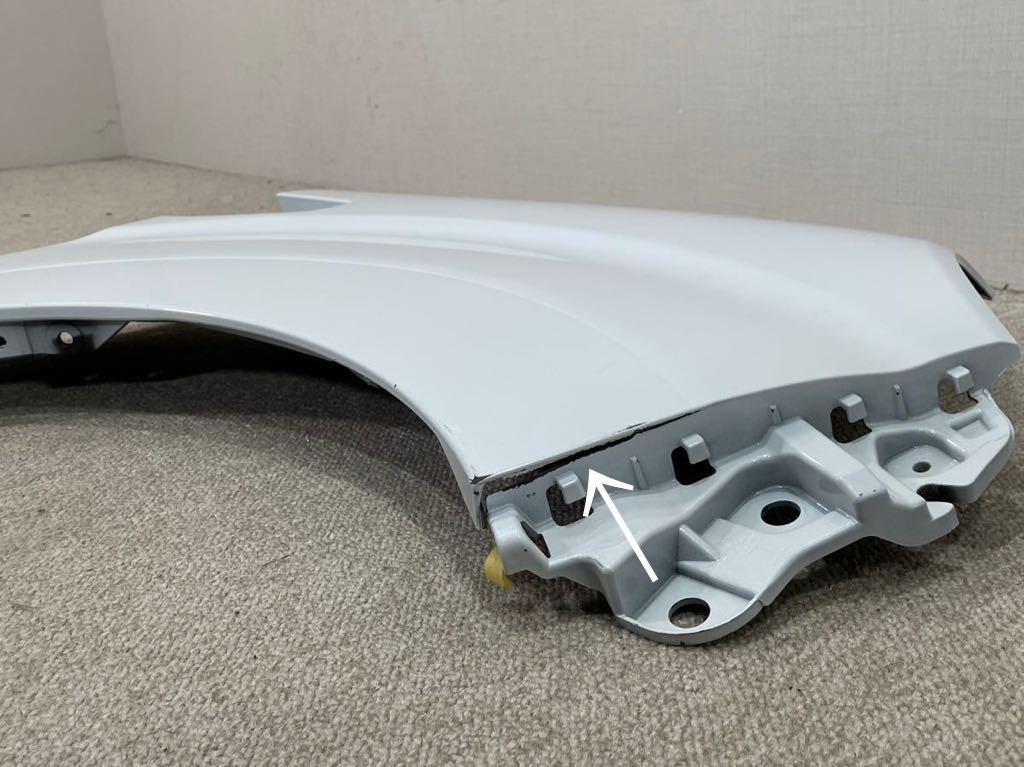 LA250S/LA260S キャスト スタイル 純正 フロントフェンダー サイド