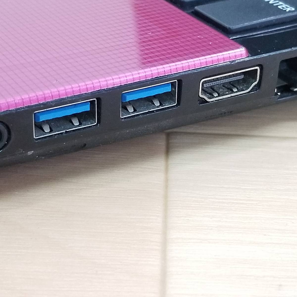 赤字出品】新品SSD・メモリ16GB搭載/美品/即決特典付!第6世代i3/Web
