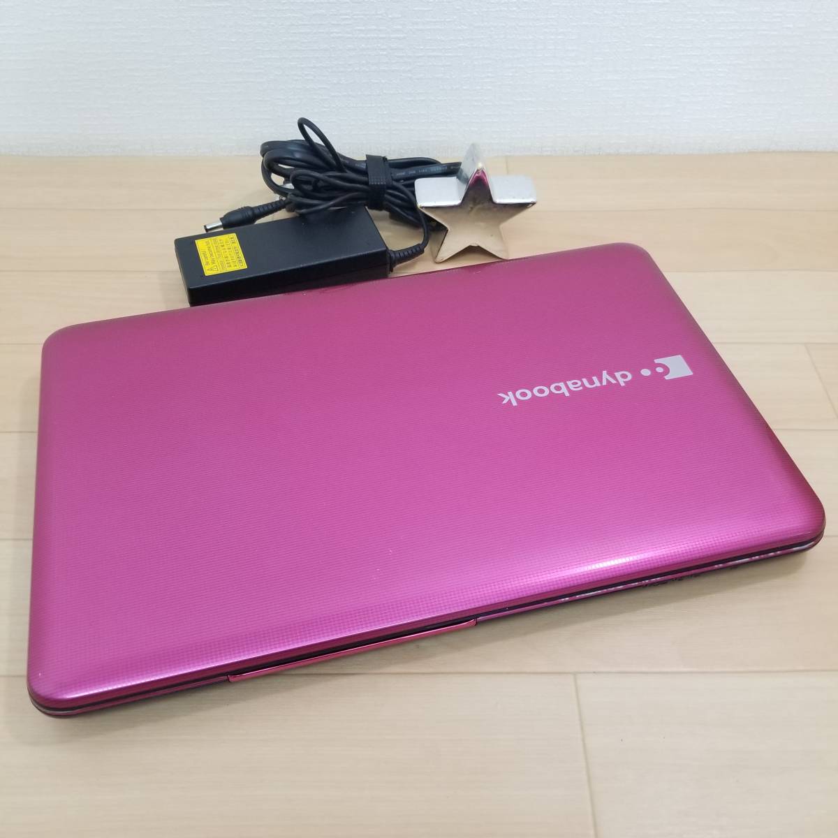 赤字出品】新品SSD・メモリ16GB搭載/美品/即決特典付!第6世代i3/Web