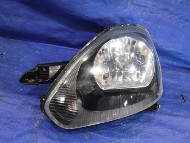 【宮城 塩釜発】中古 左ヘッドランプASSY プレオプラス DBA-LA300F 純正品 ハロゲン KOITO 100-51090