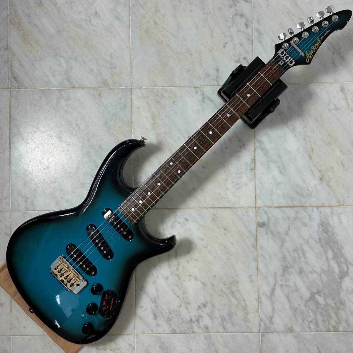 ★アリア　渋いトップカラー　ビンテージスタイル ARIA ARIA RETRO-1532J【現物画像】限定特典付き アリア 【 立川店