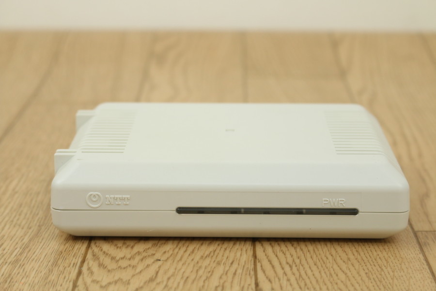 【NTT αA1】（A1-SSLAP-1）スター単体電話機アダプター　2018年製　ビジネスフォン　未チェック!!　管ざ8894