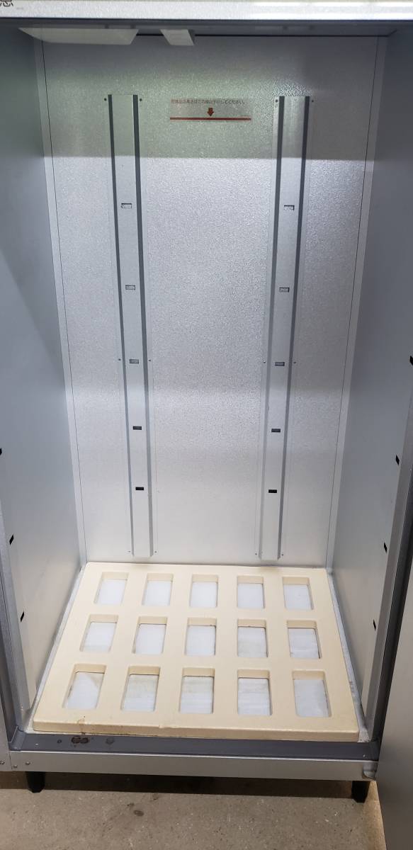 玄米保冷庫 KUW-14 単相 100V 容積 670L 保冷庫 米 玄米 中古