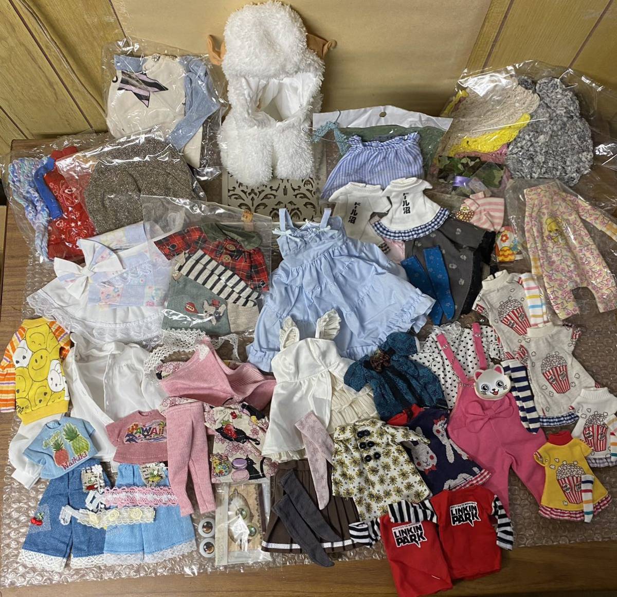 現状 ジャンク品 ／ ドール 衣裳 服 ／ 着せ替え 人形用 ／ まとめて
