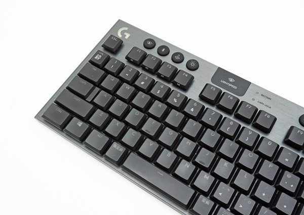 ◇【Logicool ロジクール】G913 TKL タクタイル ゲーミングキーボード