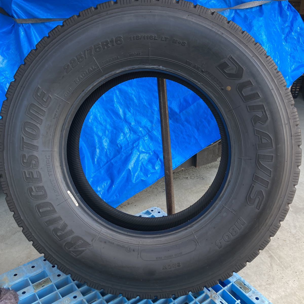 ブリヂストン M804 225/75R16 118/116L LT 2022年製 新車外し 2本