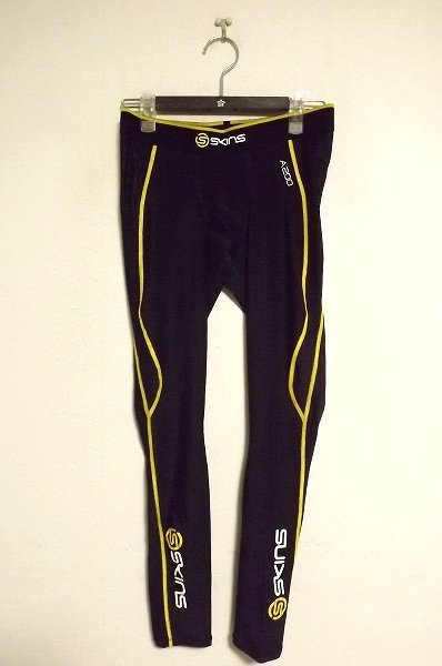 人気定番，格安 N5947:SKINS スキンズ A200 コンプレッションタイツ/黒/L：35(タイツ)｜売買されたオークション情報、yahooの商品情報をアーカイブ公開 - オークファン タイツ