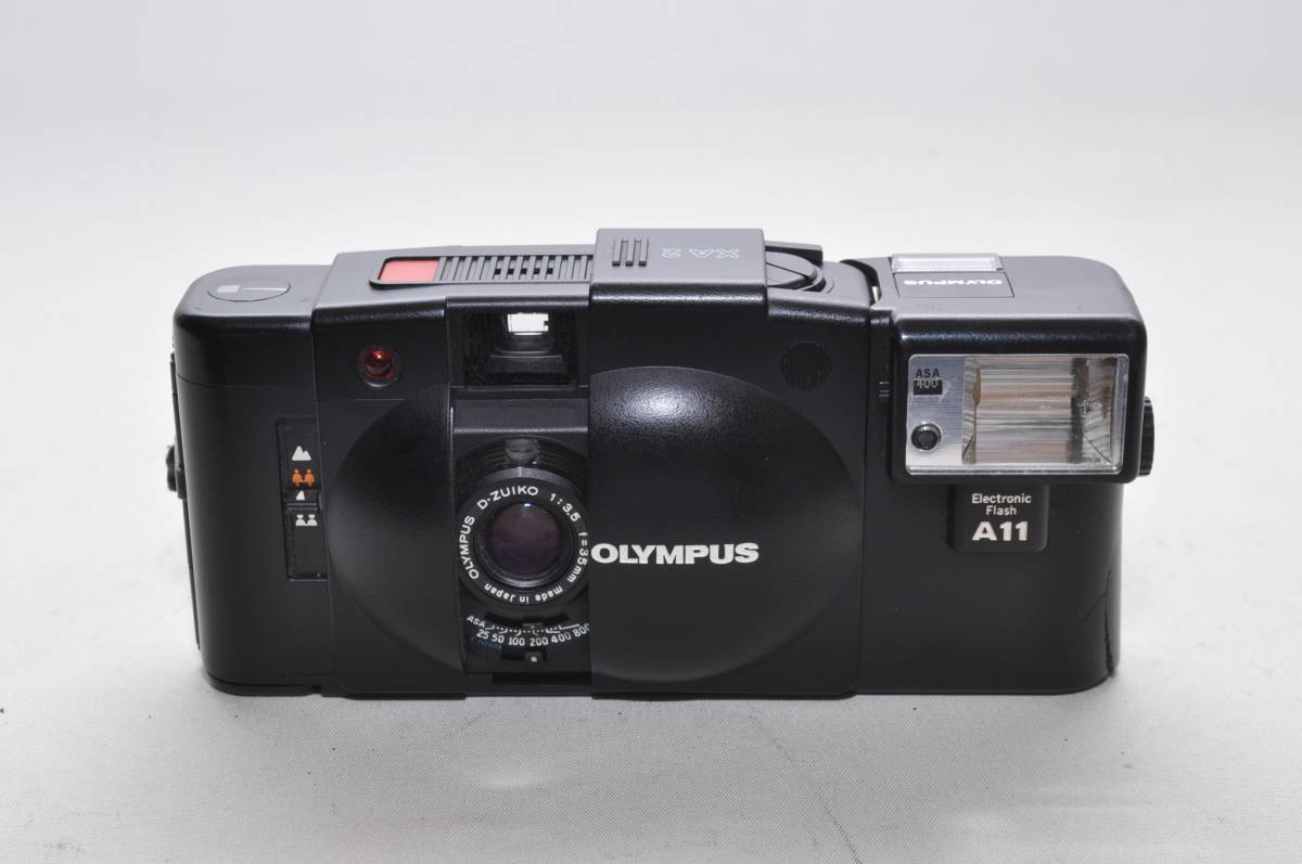☆実用美品☆ OLYMPUS オリンパス XA2 A11 ☆A11に割れあり