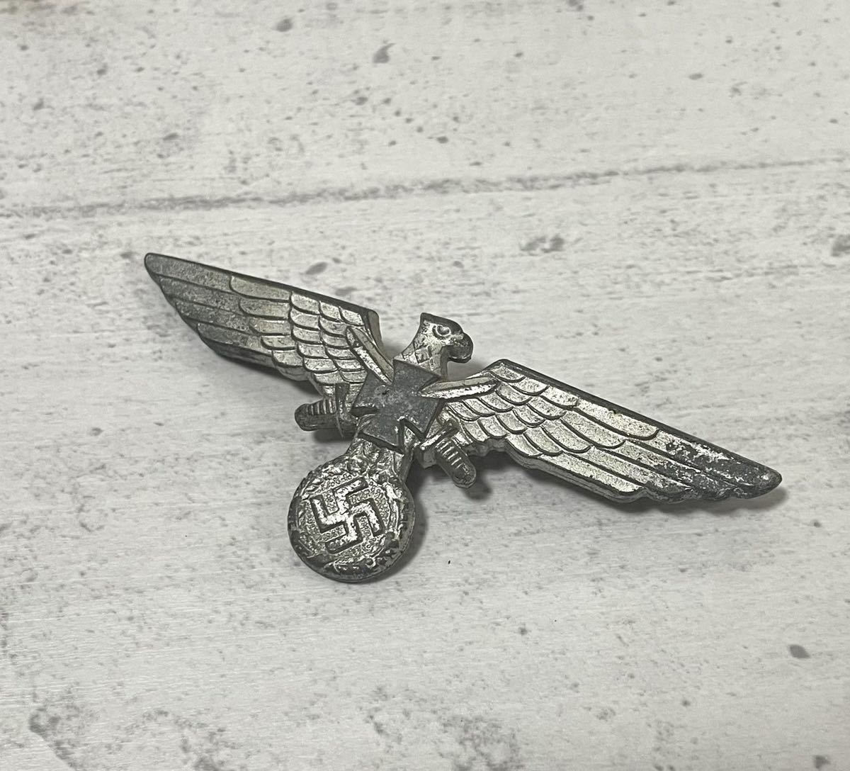 記念バッジ　ドイツ　海軍省　2点セット ヴィンテージ ソ連 バッジ セット: 十月革命 & ソ連共産党 - Etsy 日本