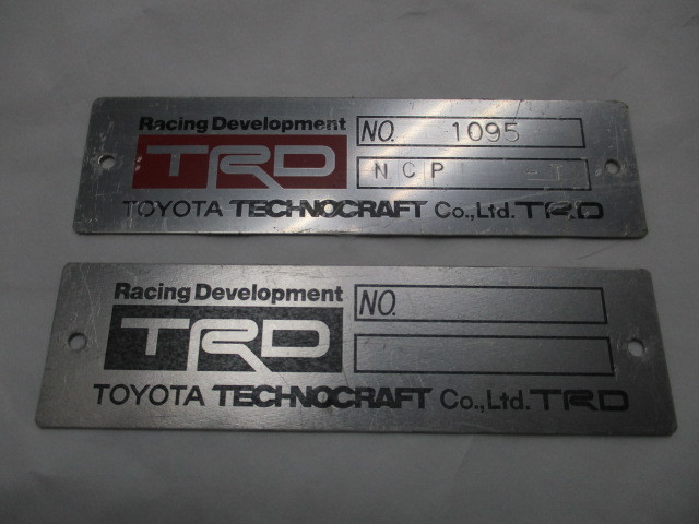 7 激レア！ TRD メタルコーションプレート？赤黒 ２枚セット ＜検索用＞ TOSCO スポーツコーナー テクノクラフト 綱島 7技 17技 ワークス