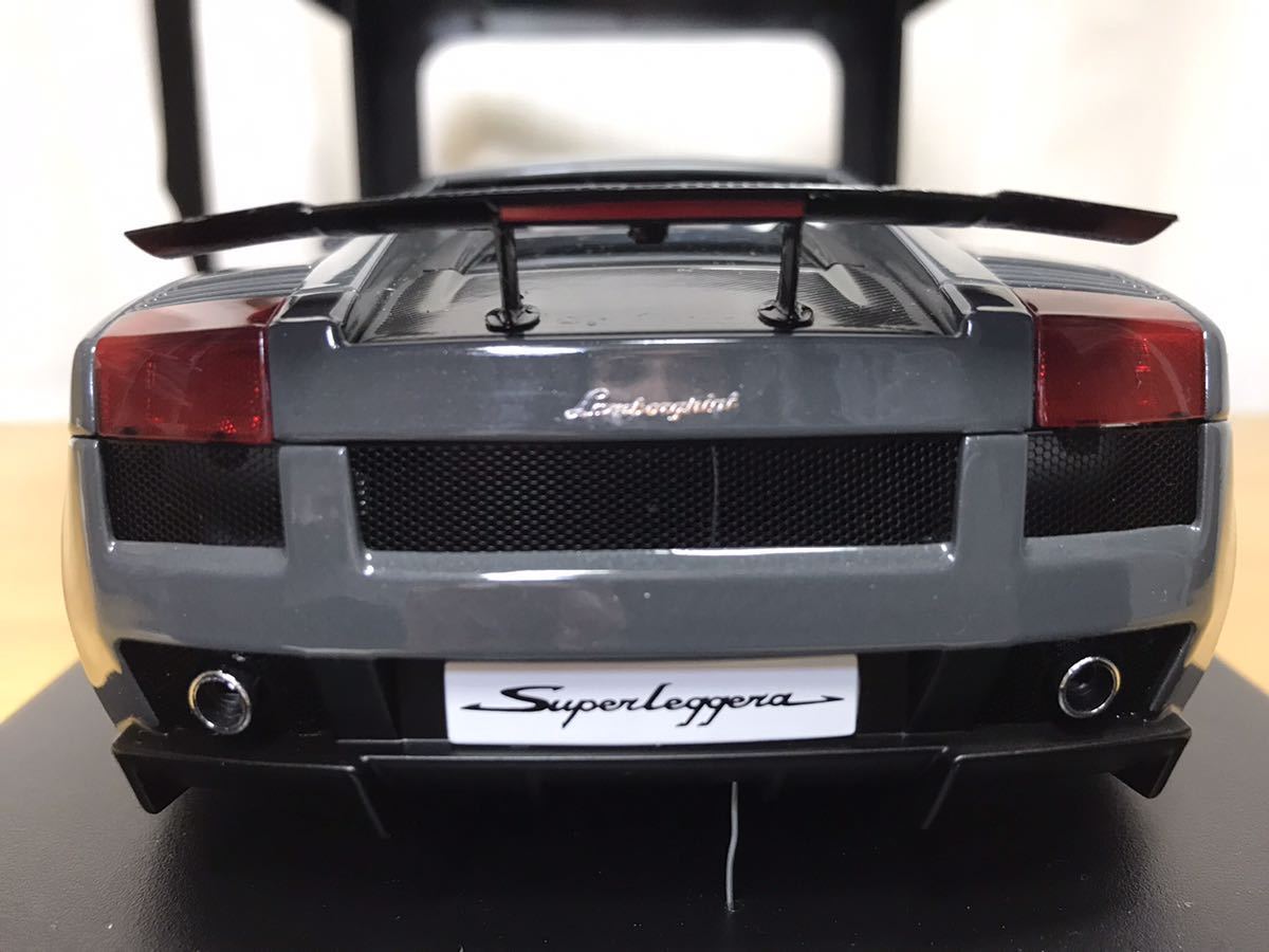 ランボルギーニ 1⁄18 ガヤルド スーパーレジェーラ オートアート LP570