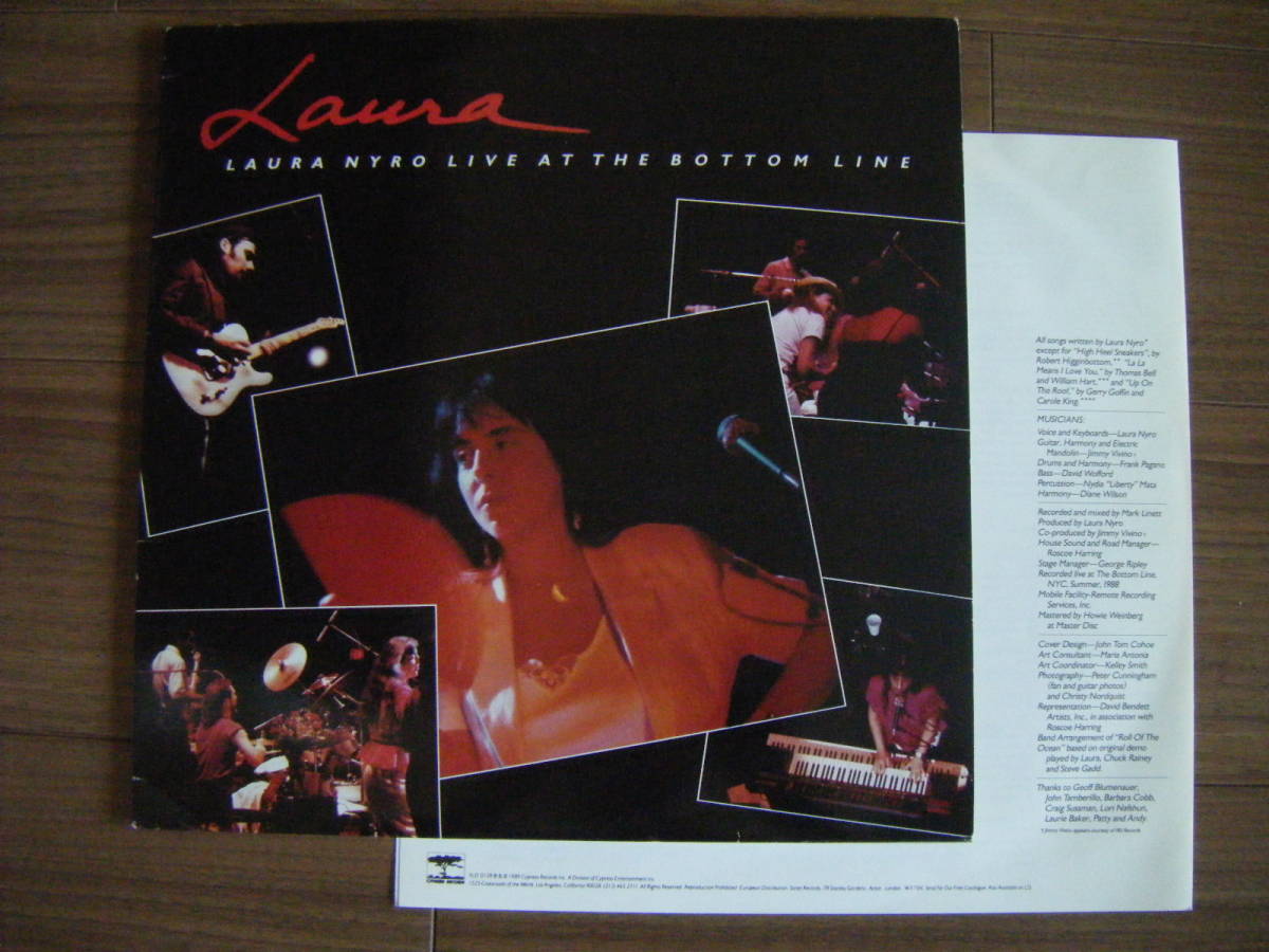 Amazon.co.jp: Live At The Bottom Line: Music ローラ・ニーロCD