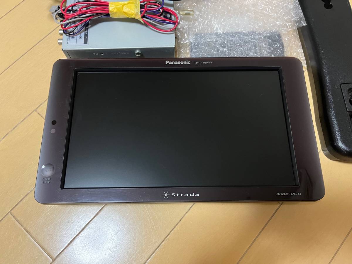 車 Panasonic オンダッシュモニター 11インチ 希少色の黒
