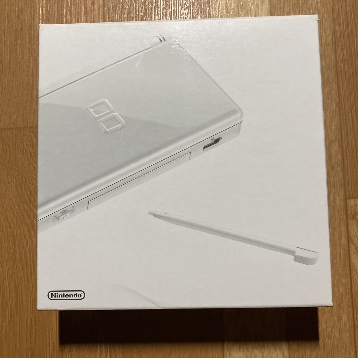 DS ニンテンドーDS Lite クリスタルホワイト UJM10855398