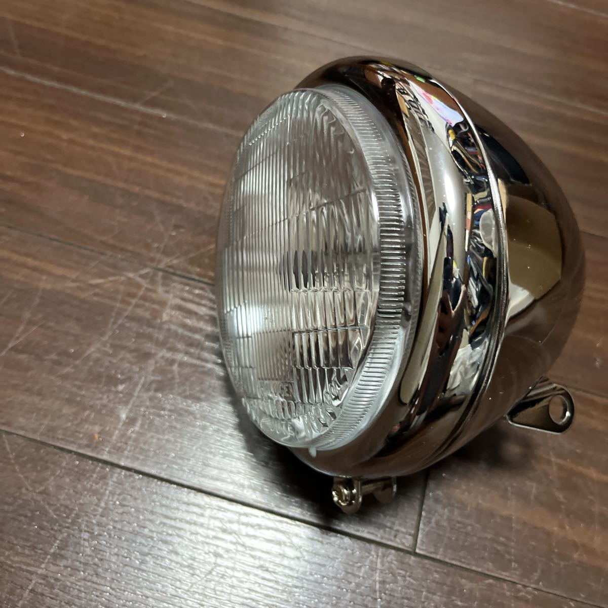 ハーレー　FLSTS FXSTS レプリカ　5 3/4インチヘッドライト　新品未使用品