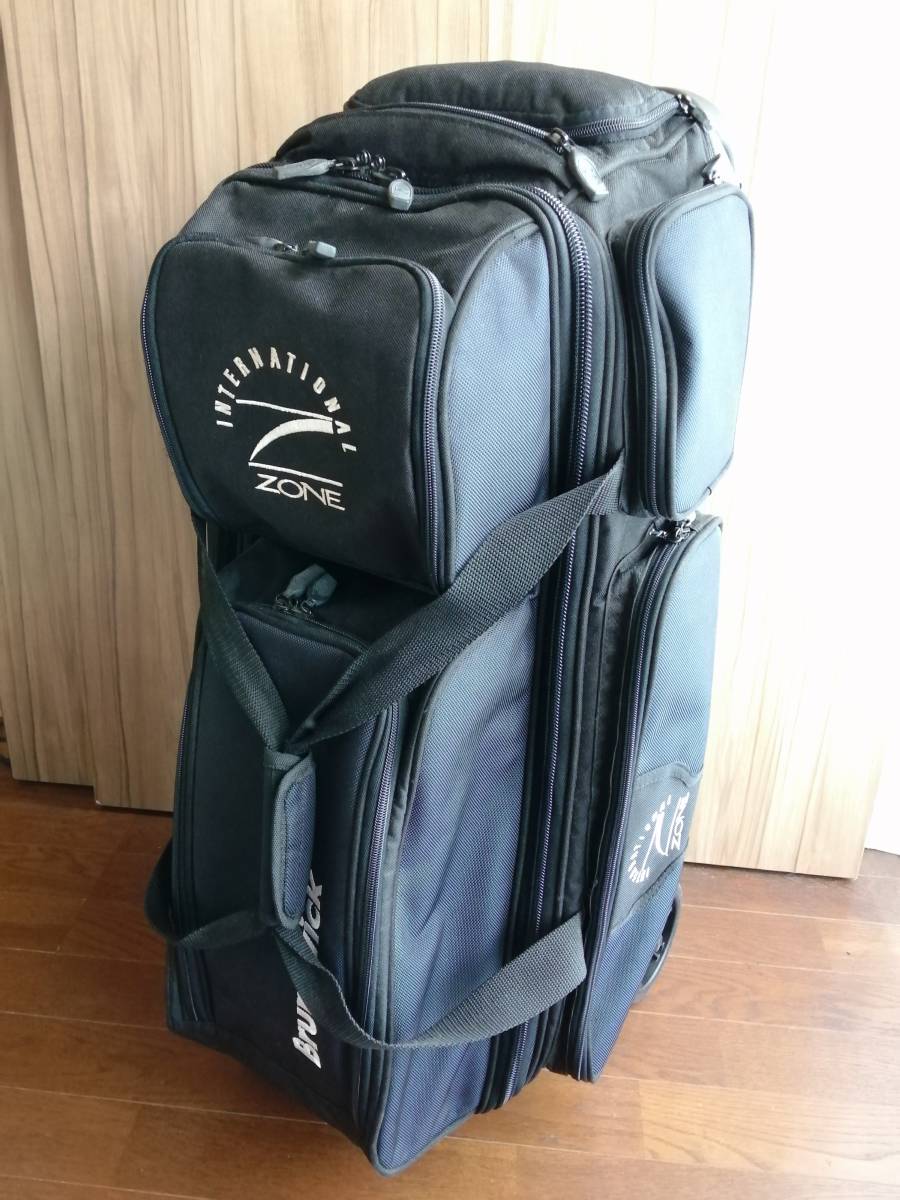 【中古】ボウリングキャリーバッグ、ボール３個用