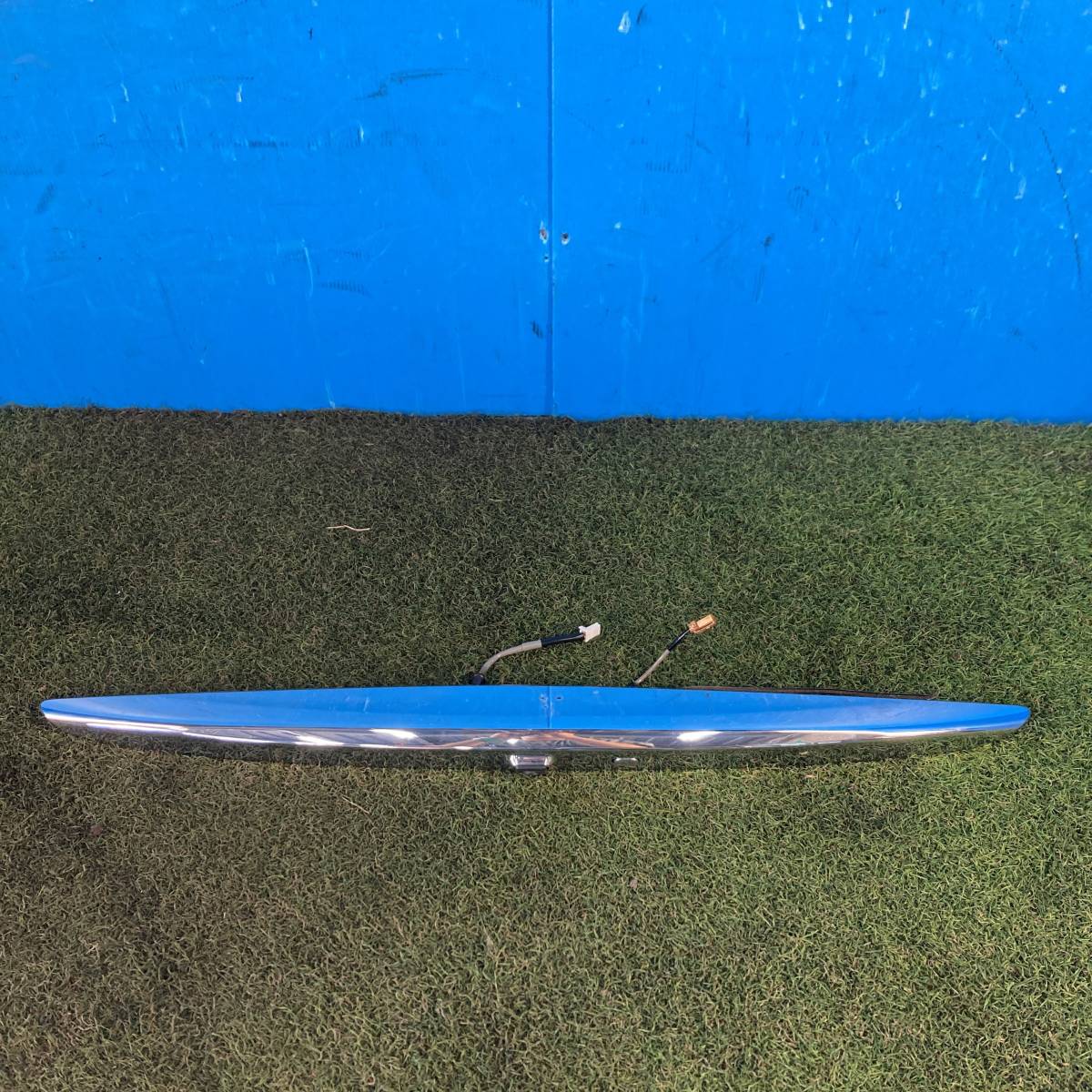 [P362G51F]＠ 日産 スカイライン(V36) 純正 トランクガーニッシュ