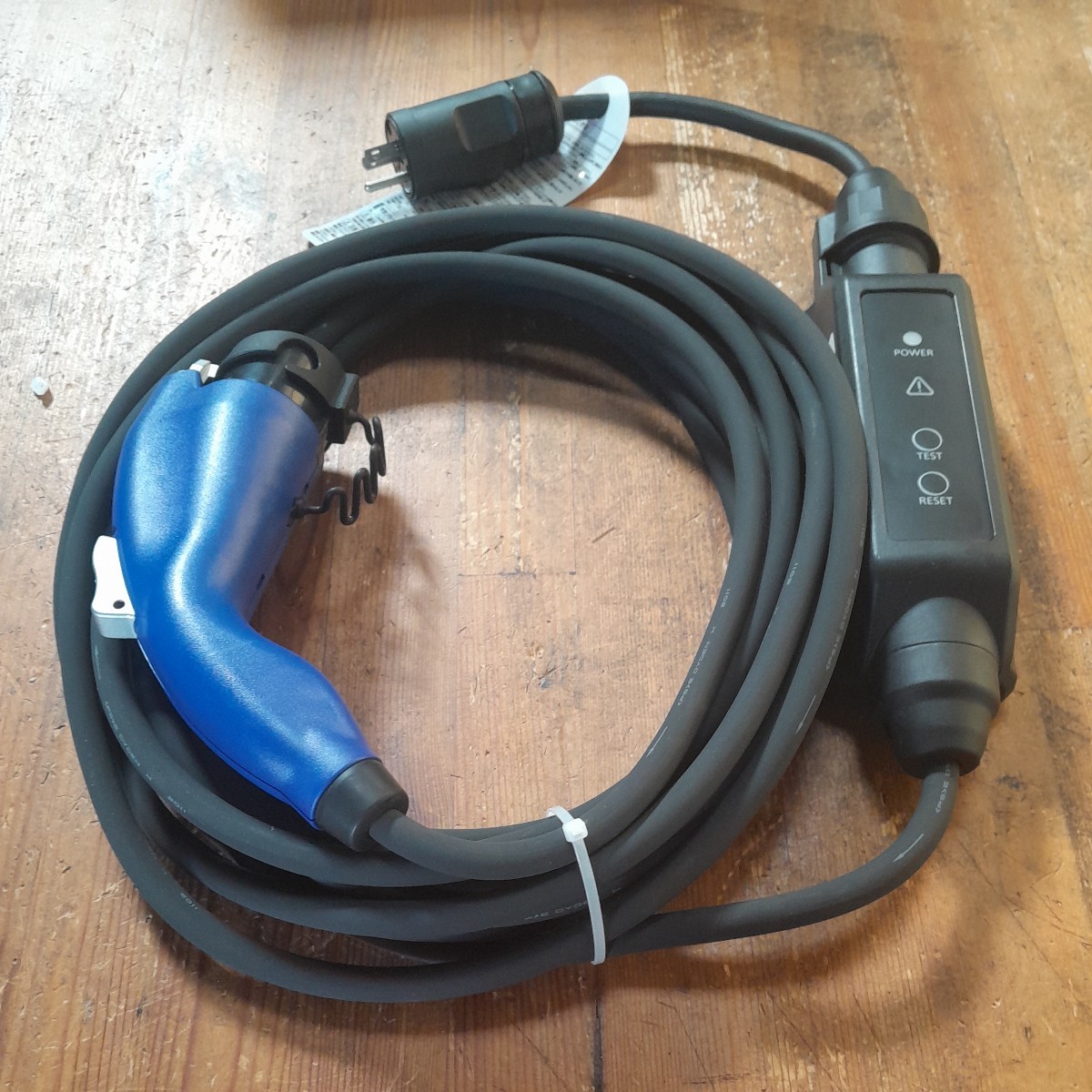 (管理番号23021302)トヨタ・プリウスPHV純正ケーブル　充電コード G9060-47260 貴重な長尺タイプ約10m 100V 中古・売切り！ 