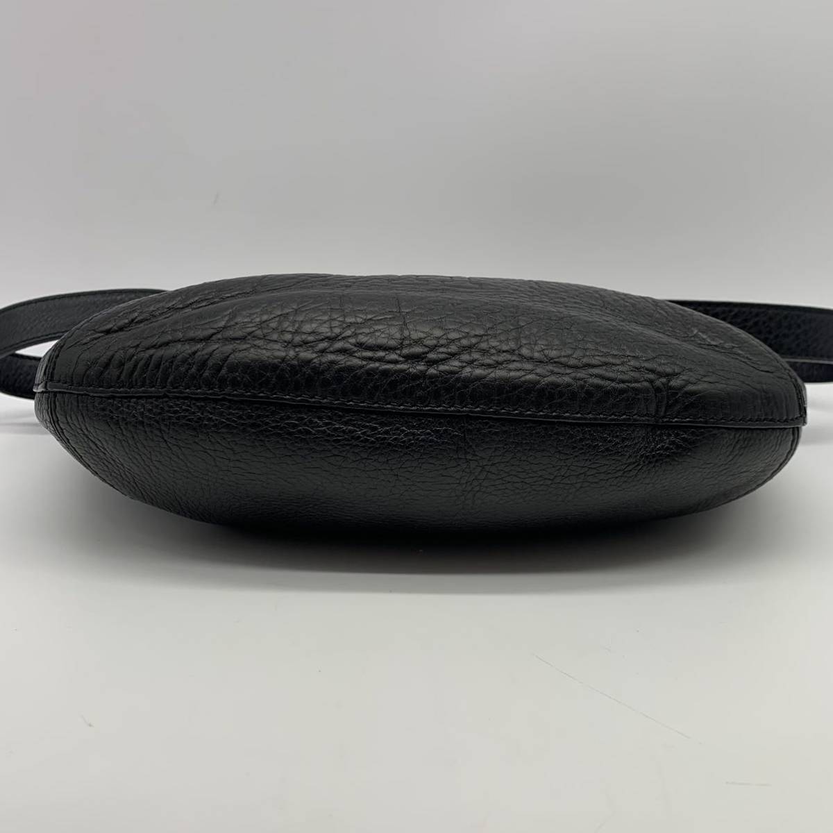 1円○極美品○HIROFU ヒロフ 三日月型 ショルダーバッグ クロス 