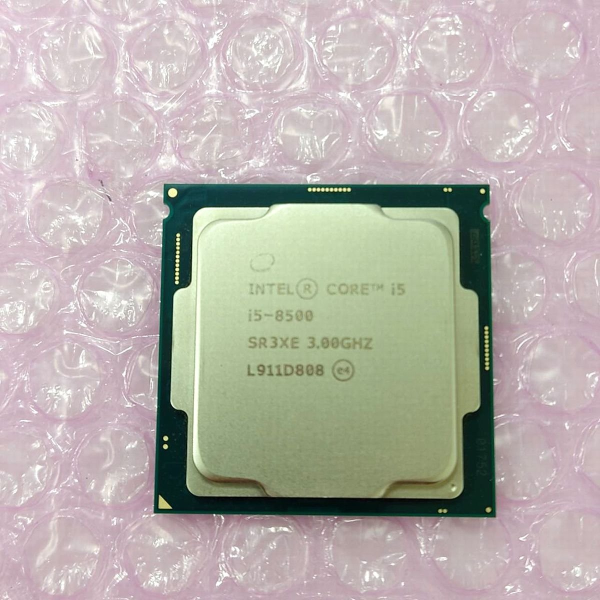 CPU Intel Core i5-8500 SR3XE 3.0GHz 9MB 65W 動作確認済 【公式通販】