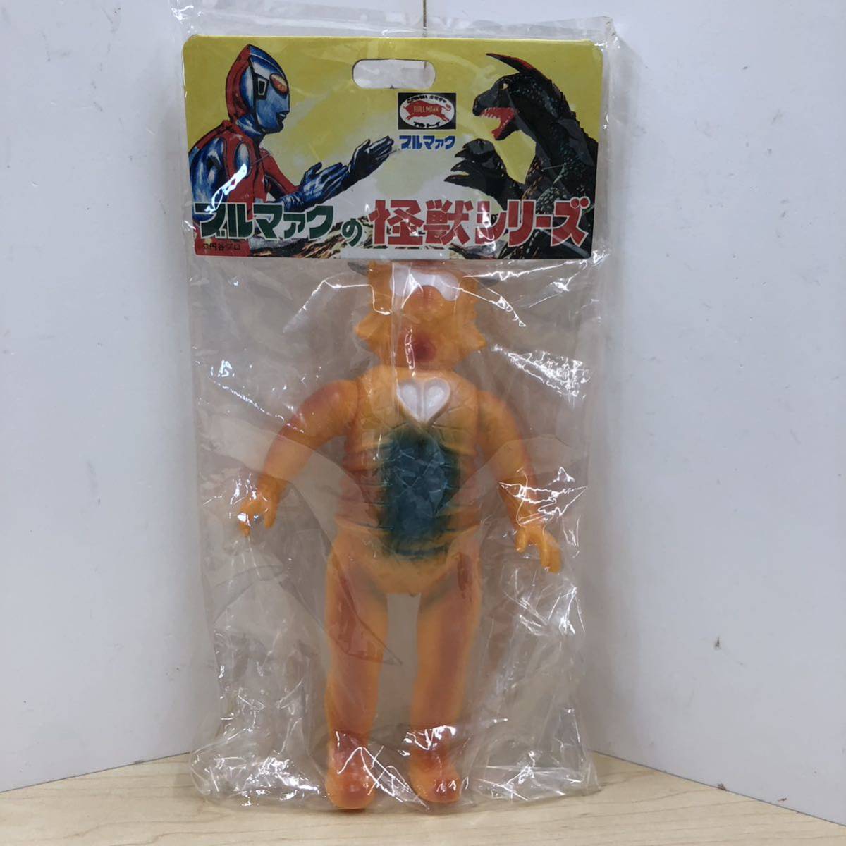 54 ブルマァク ベル星人 復刻版怪獣シリーズ 未開封品 ソフビ 