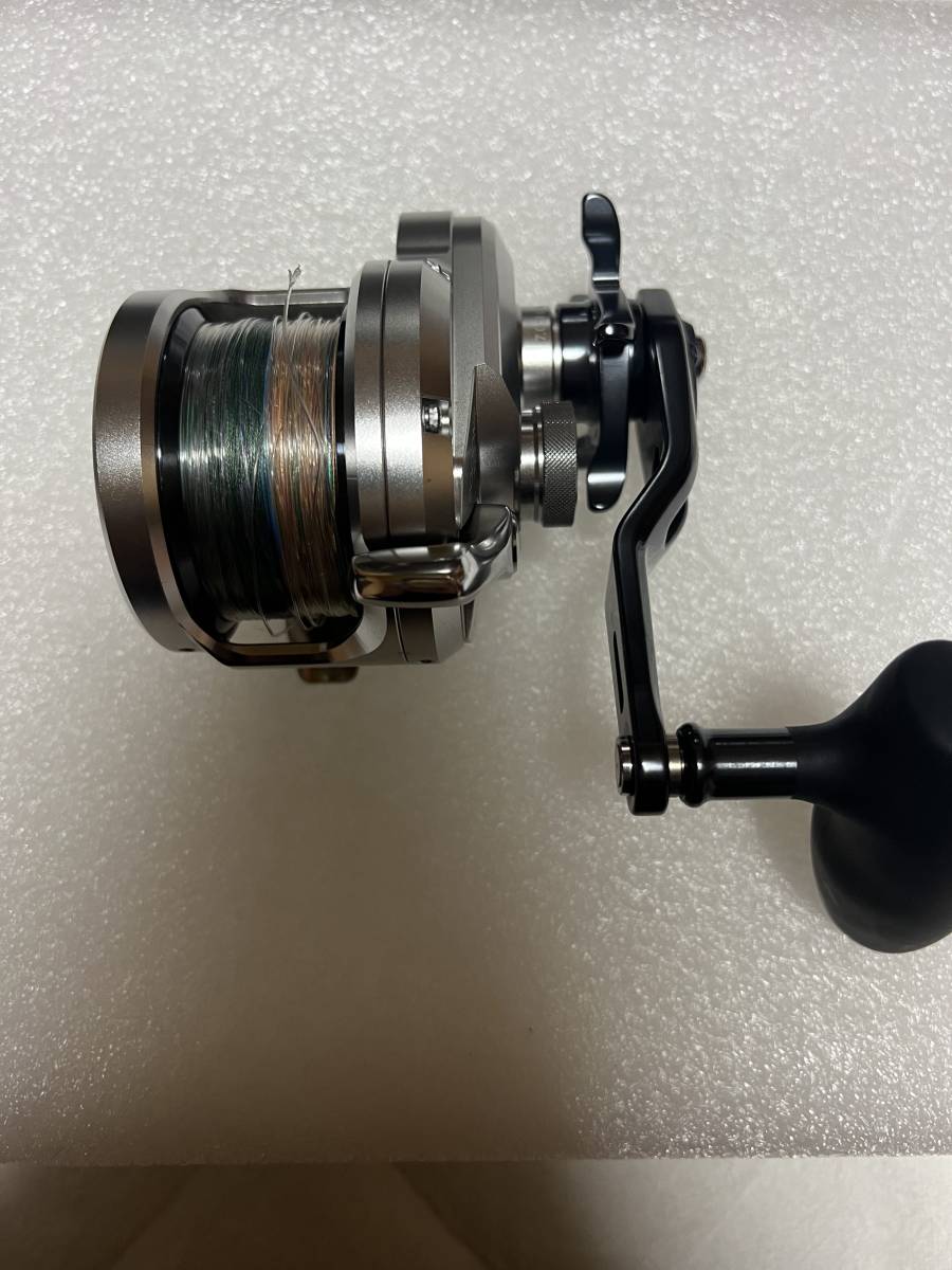 美品] 21オシアジガー 2000NR XG 右ハンドル 変えスプール付き 0 右