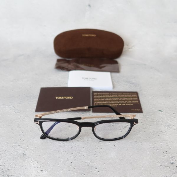 トムフォード メガネ ウェリントン 眼鏡 ブラック クリア ツートン 黒