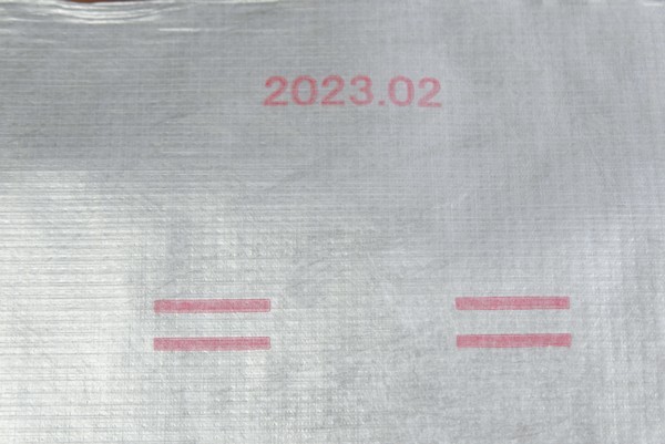 未使用 デュポン タイベックシルバー 1m×50m巻6本（3箱）建材用透湿 